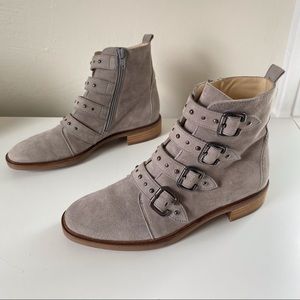 Paul Green Anne Ankle Booties in Cloud sz. 6.5